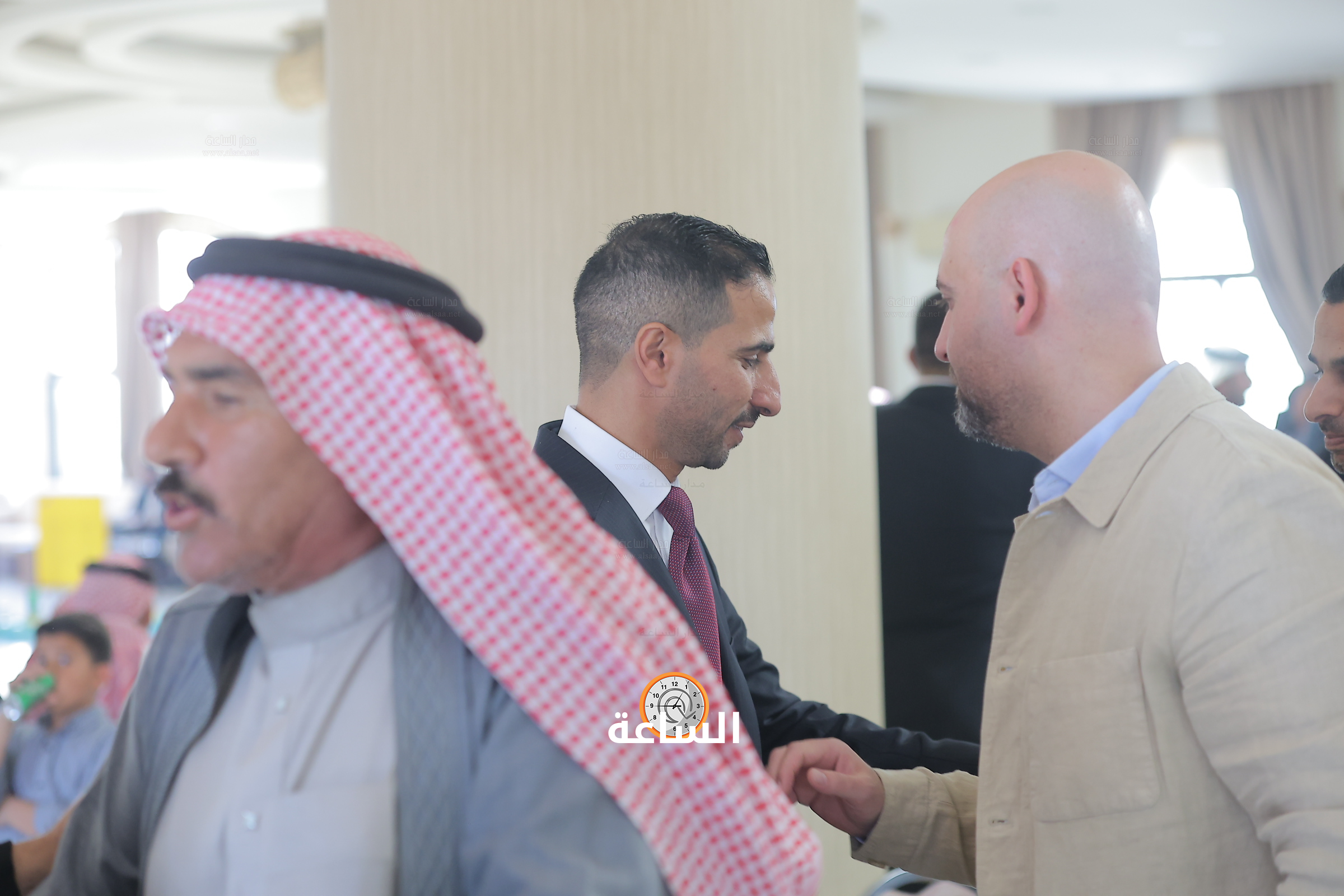 Madar Al-Saa Images 0.6185324397829707