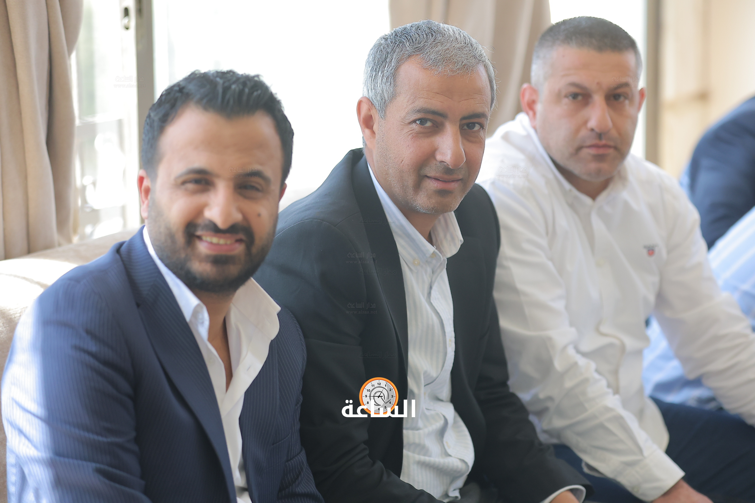 Madar Al-Saa Images 0.9990143951829147