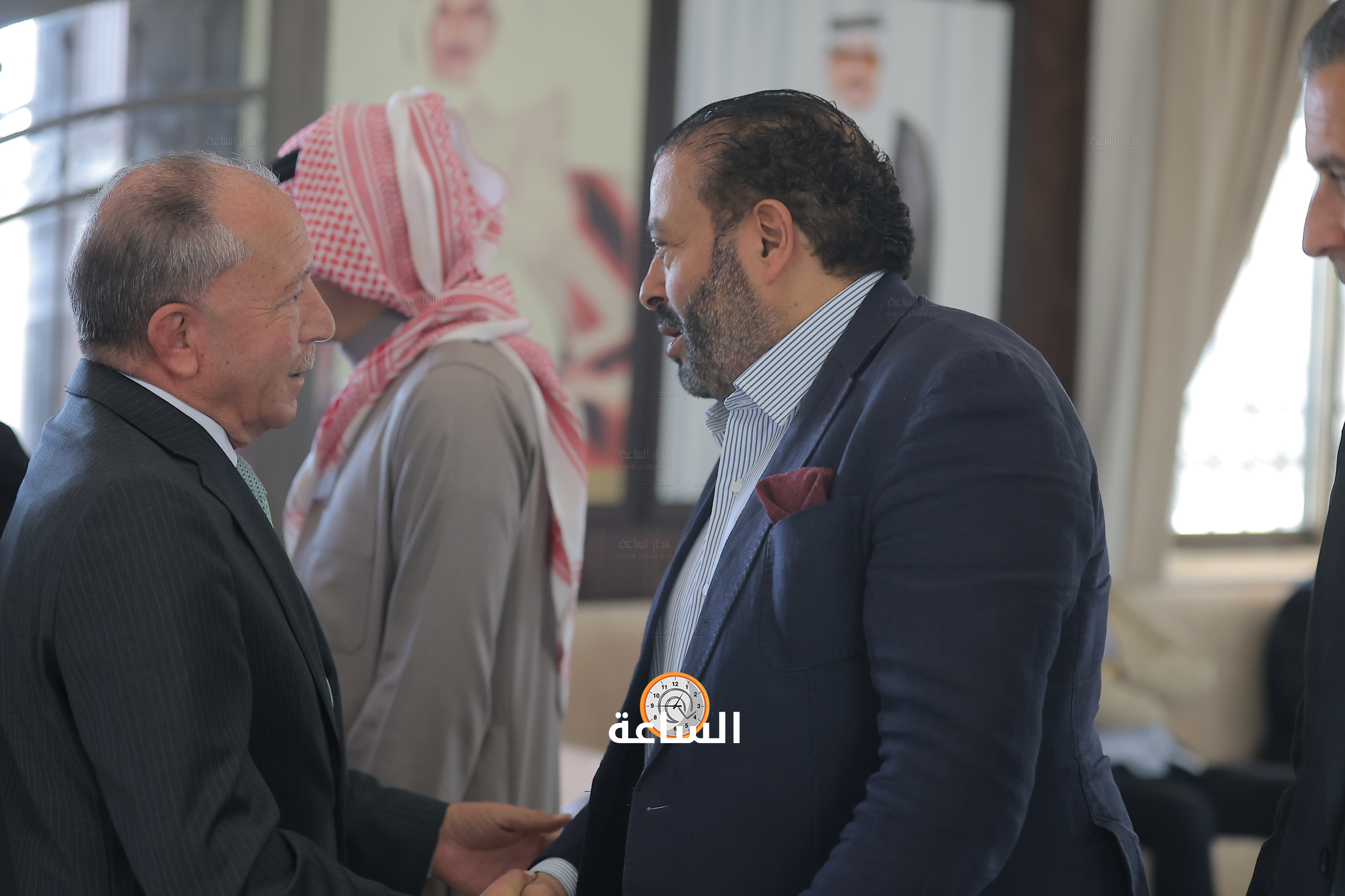 Madar Al-Saa Images 0.16206158944664395