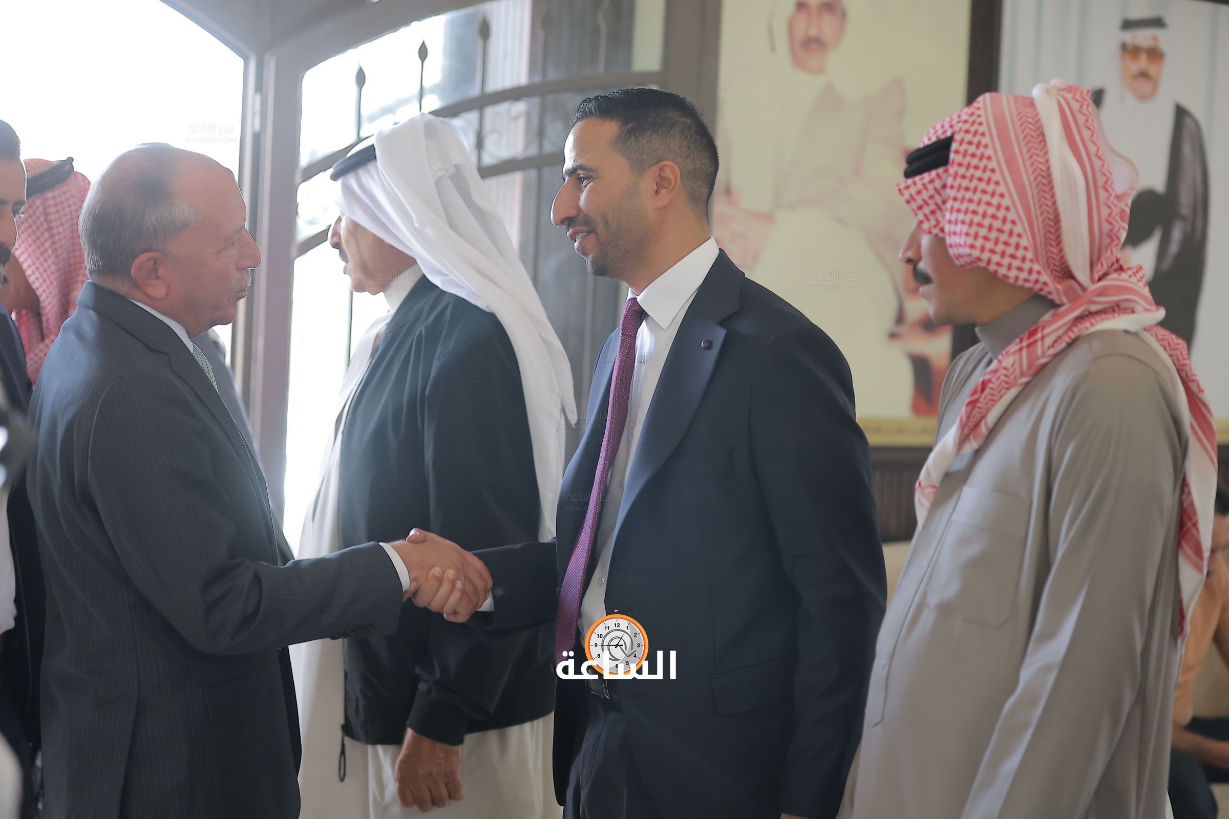 Madar Al-Saa Images 0.2614827415087002