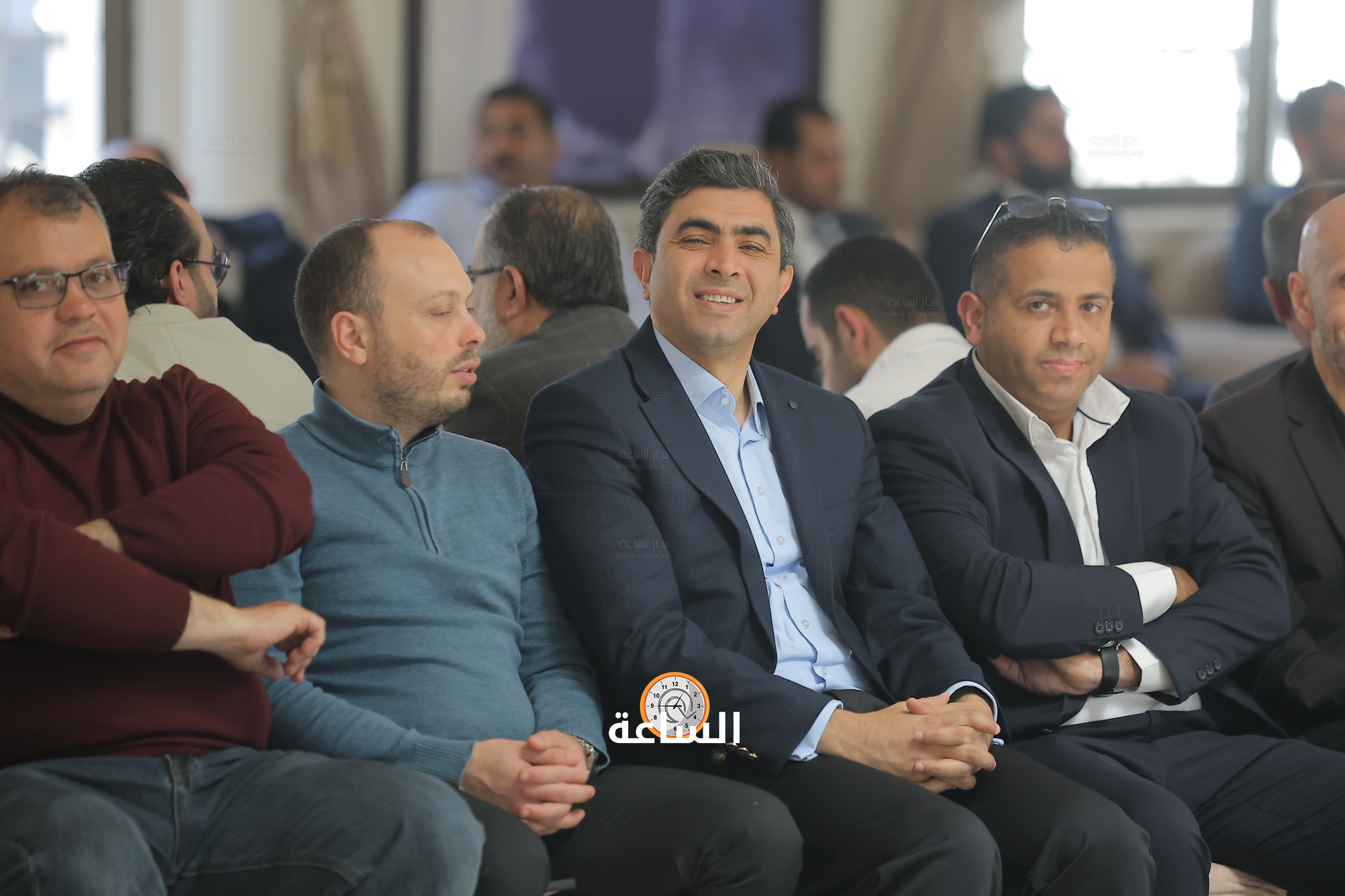 Madar Al-Saa Images 0.0006577404808978393