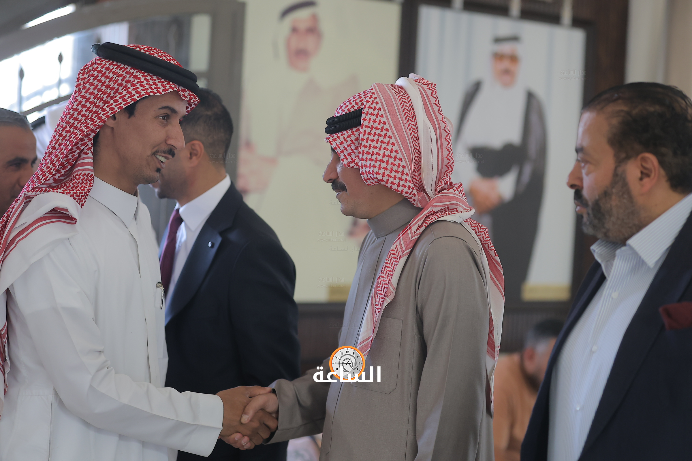 Madar Al-Saa Images 0.12404888578662543