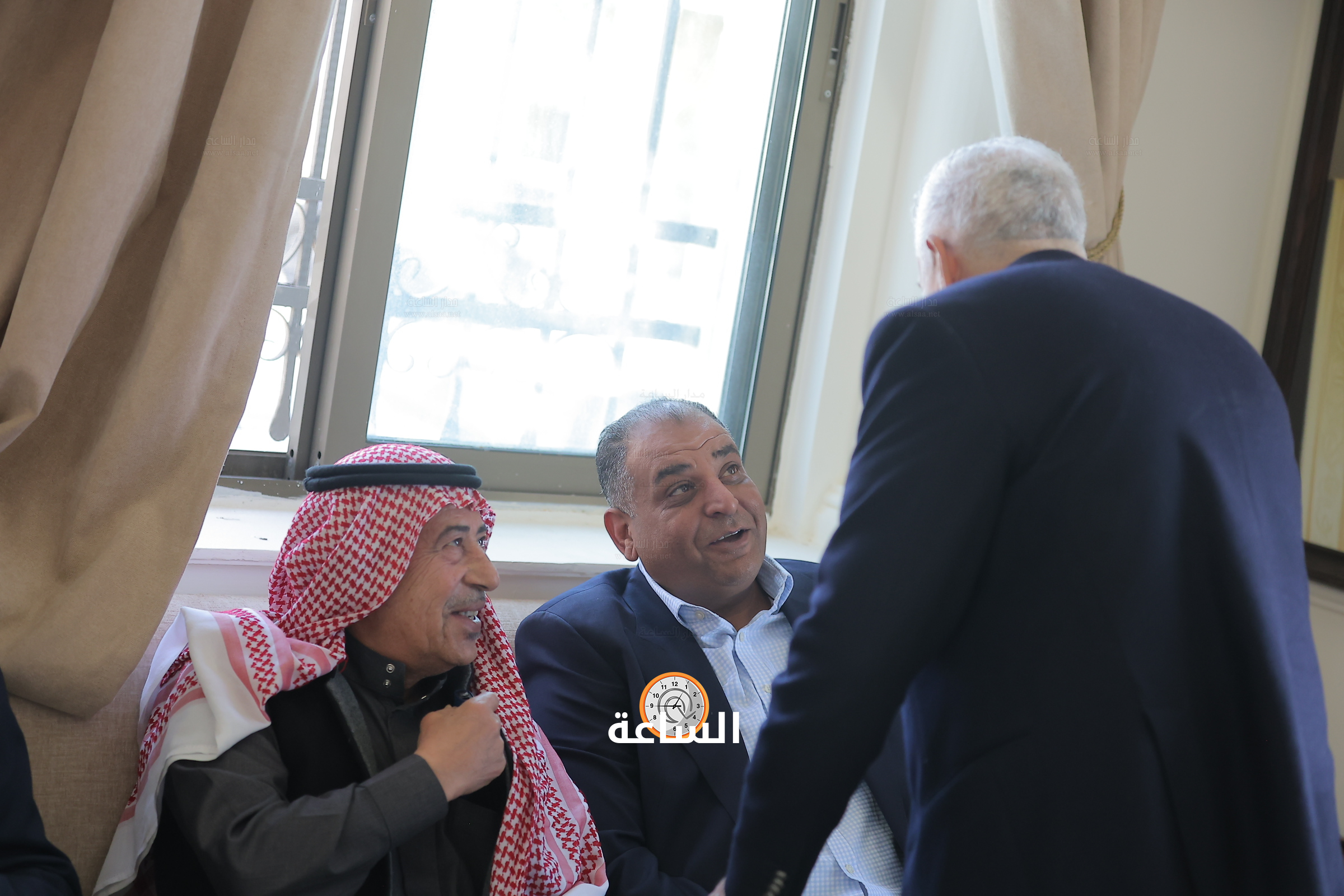 Madar Al-Saa Images 0.6461019290186297