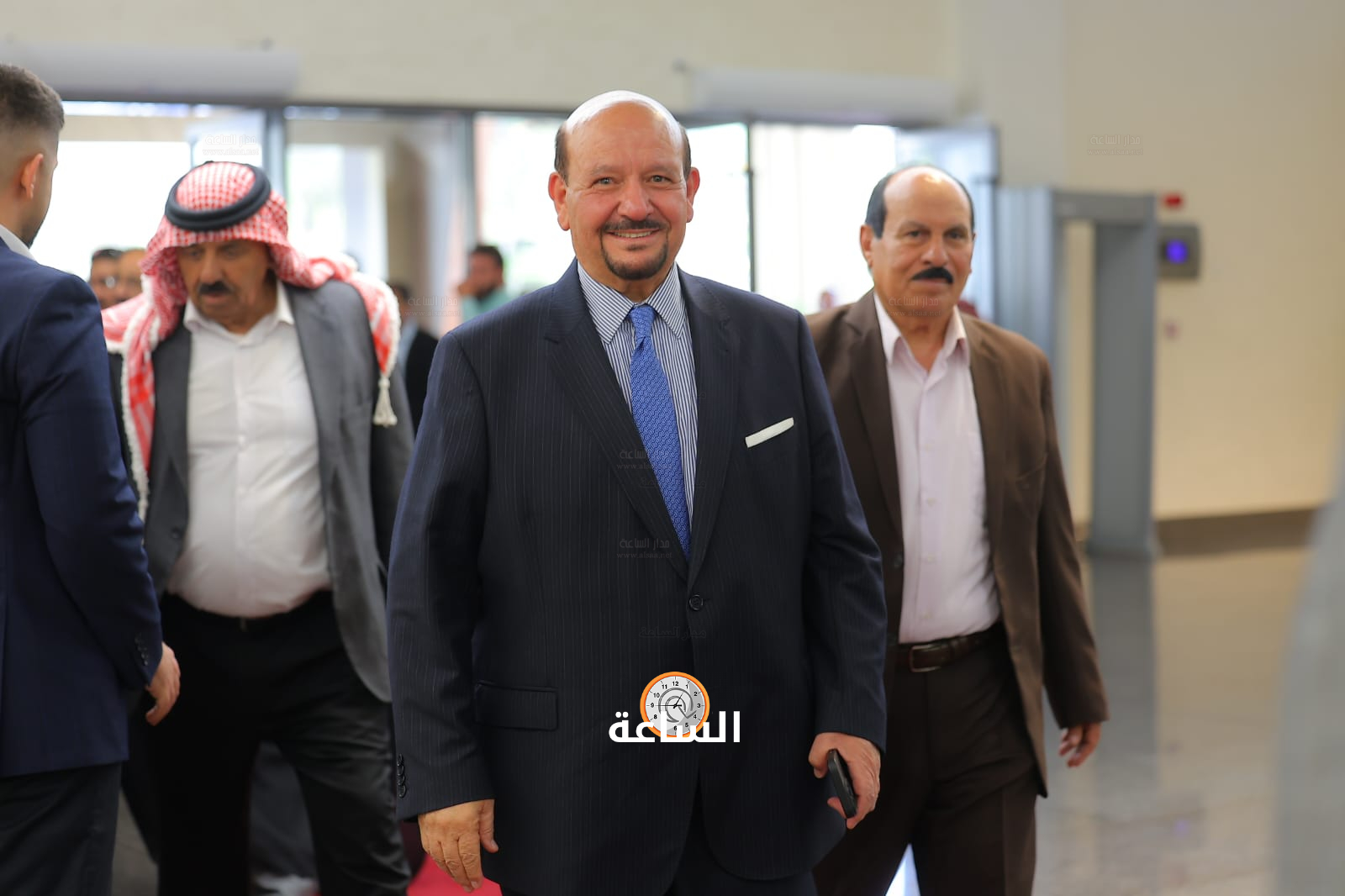 Madar Al-Saa Images 0.7070336420119396