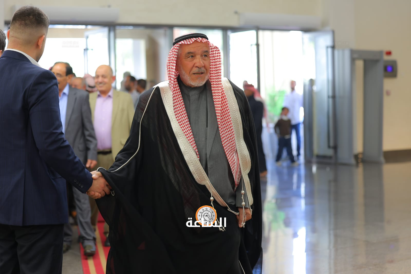 Madar Al-Saa Images 0.5728725658431261