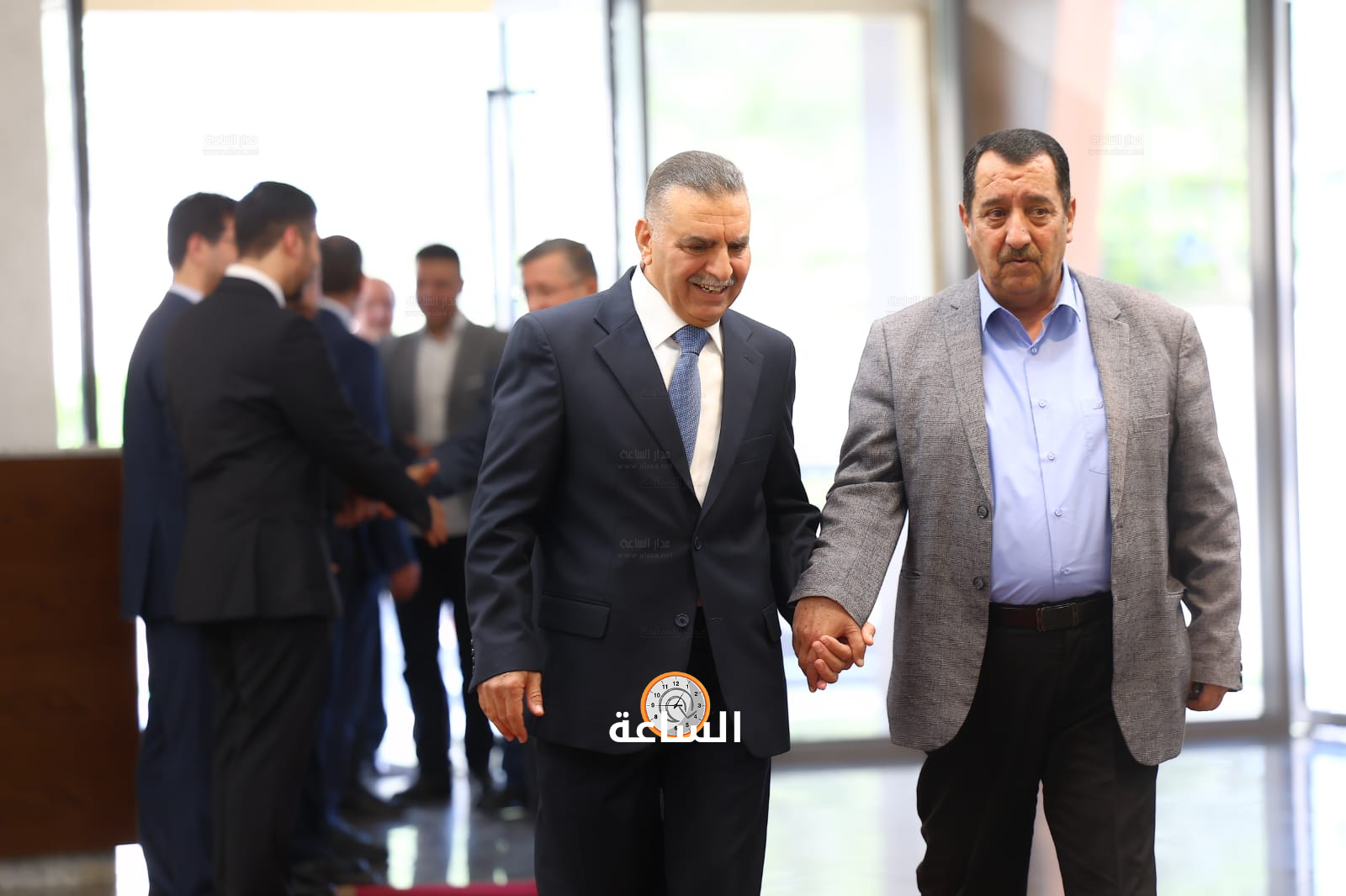 Madar Al-Saa Images 0.8930787039172414