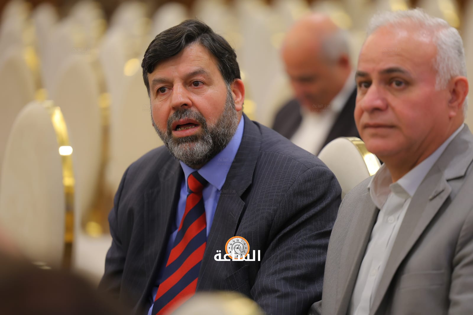 Madar Al-Saa Images 0.7154204395486893