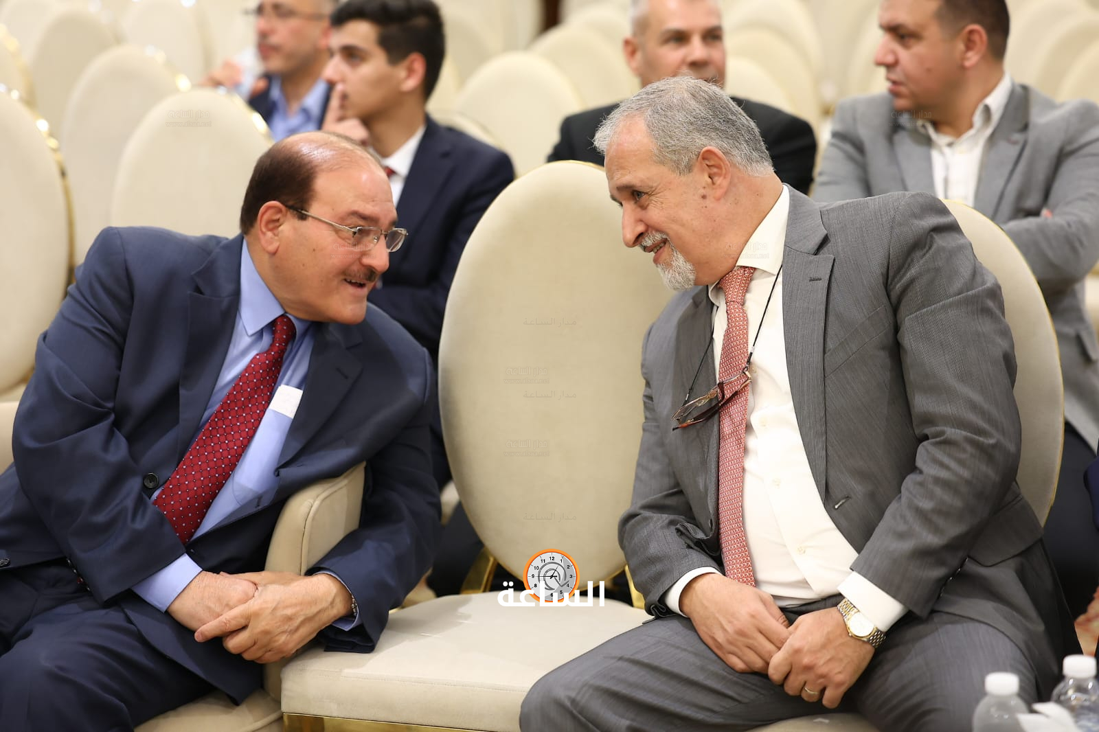 Madar Al-Saa Images 0.7440917675494271