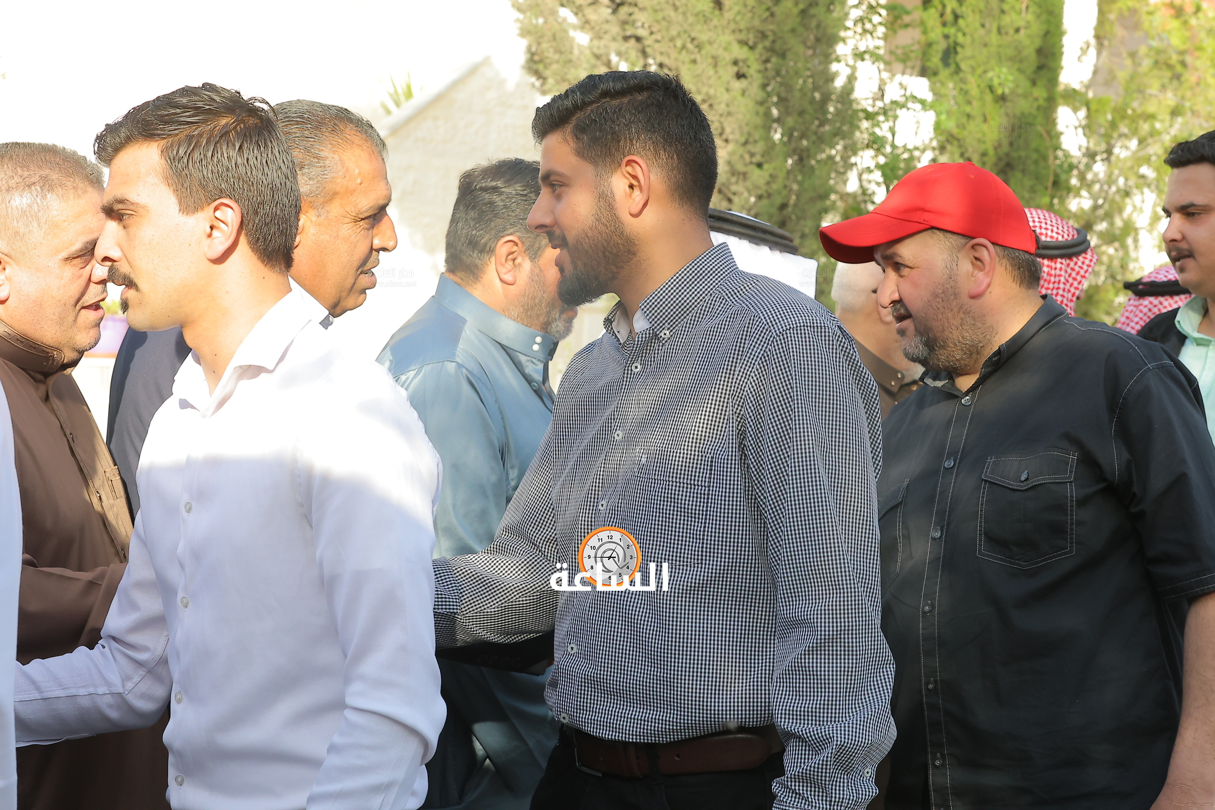 Madar Al-Saa Images 0.15469555075162422