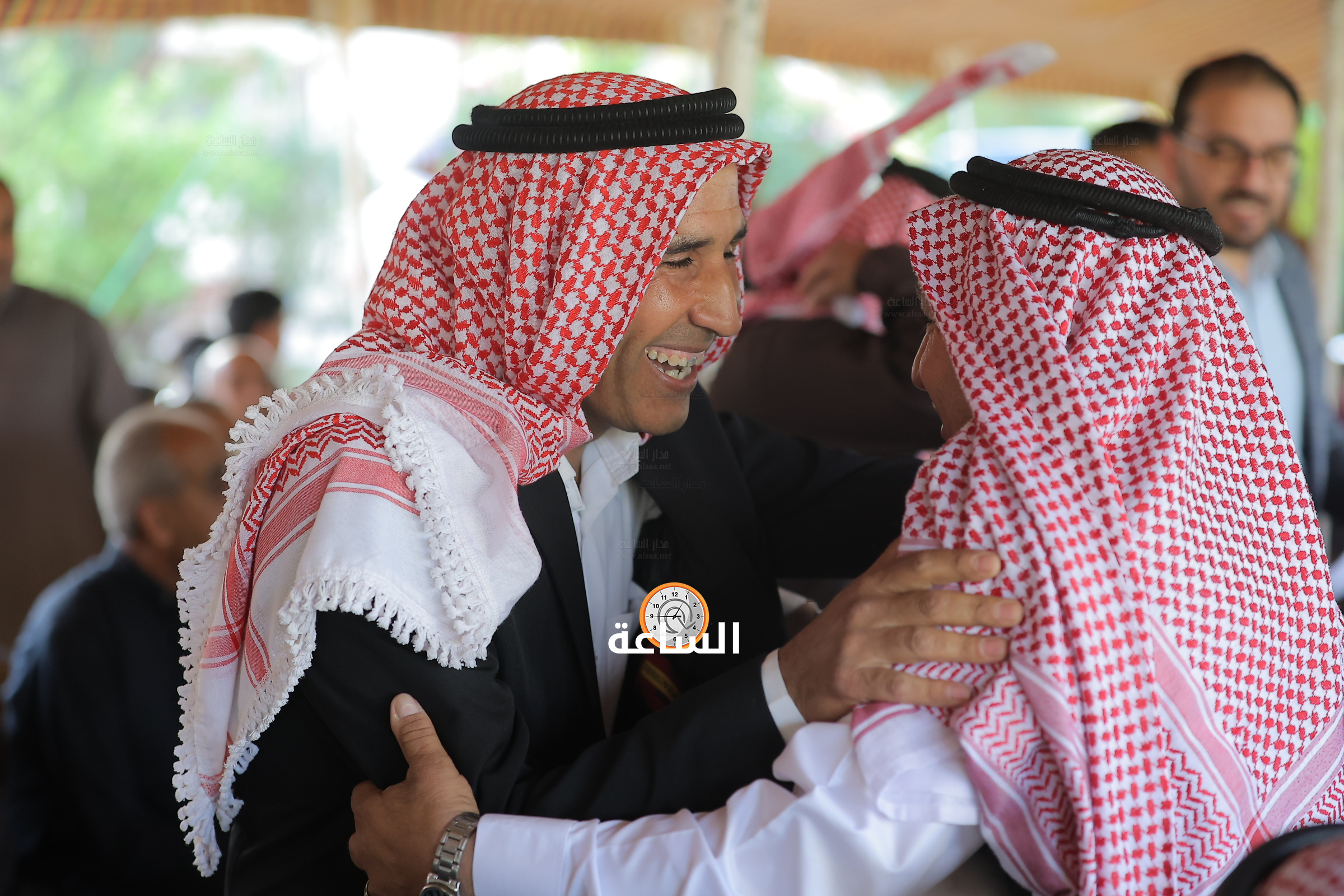 Madar Al-Saa Images 0.036548938669332176