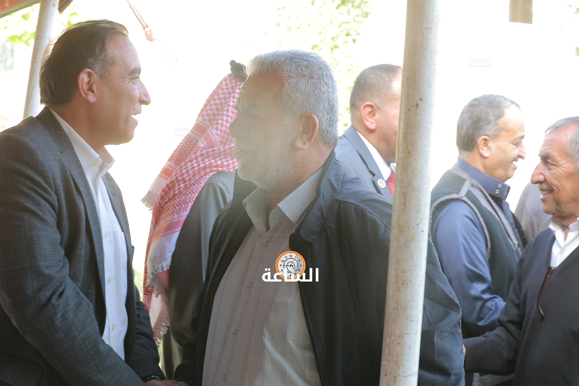 Madar Al-Saa Images 0.5205772709487021