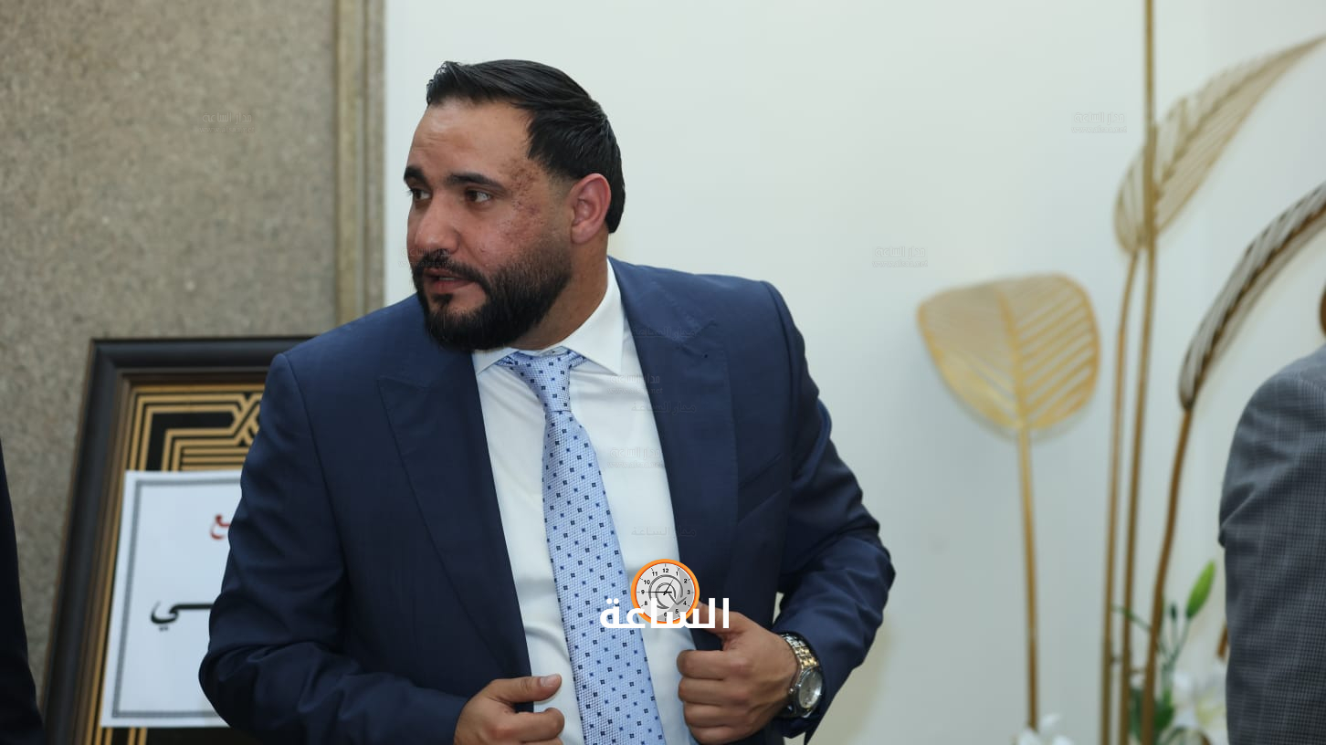 Madar Al-Saa Images 0.4057065869985137