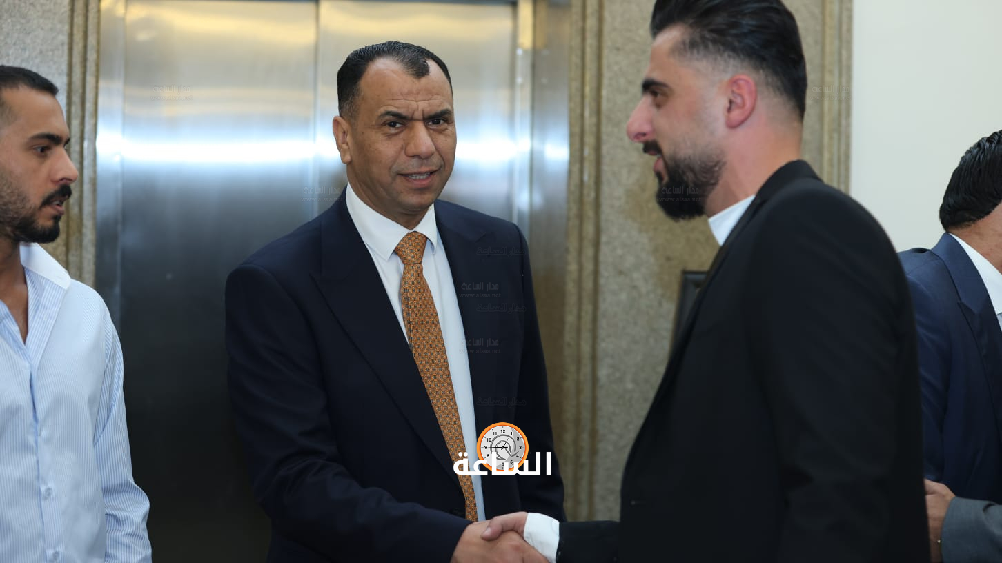 Madar Al-Saa Images 0.11629342558604439