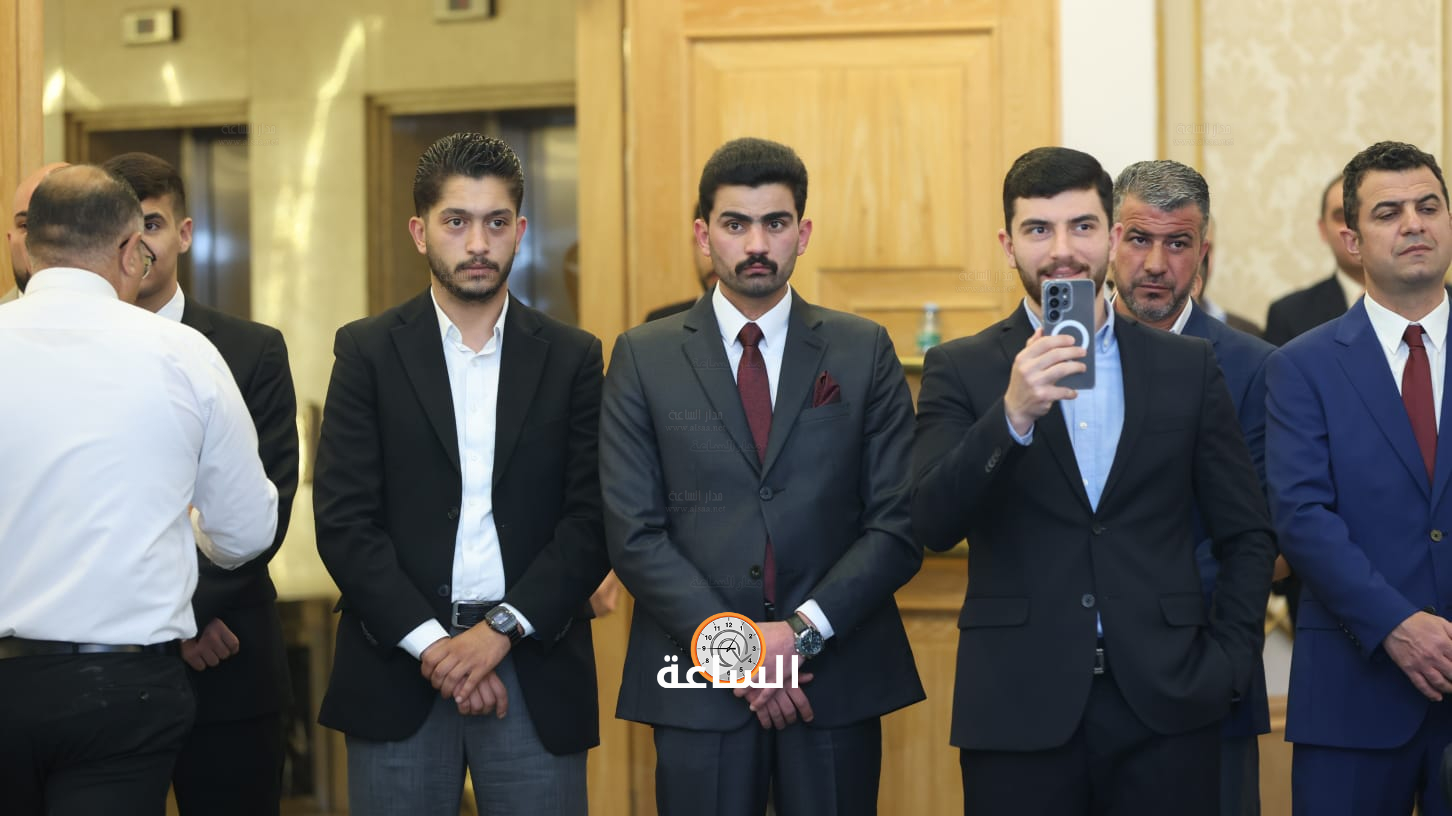 Madar Al-Saa Images 0.710239634418287