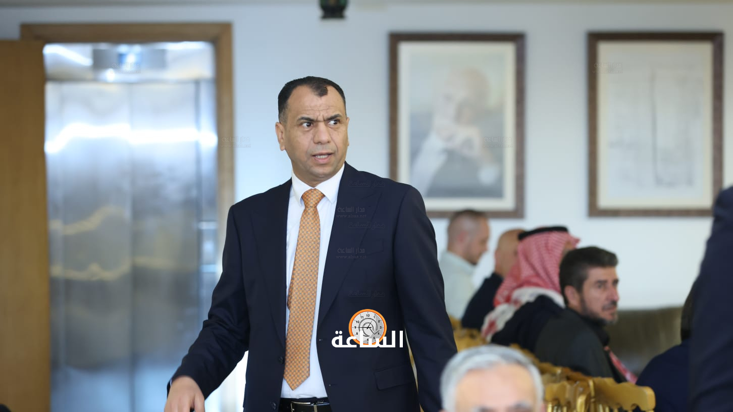 Madar Al-Saa Images 0.41179781766808277