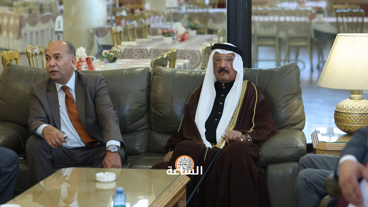 Madar Al-Saa Images 0.08877589368272165