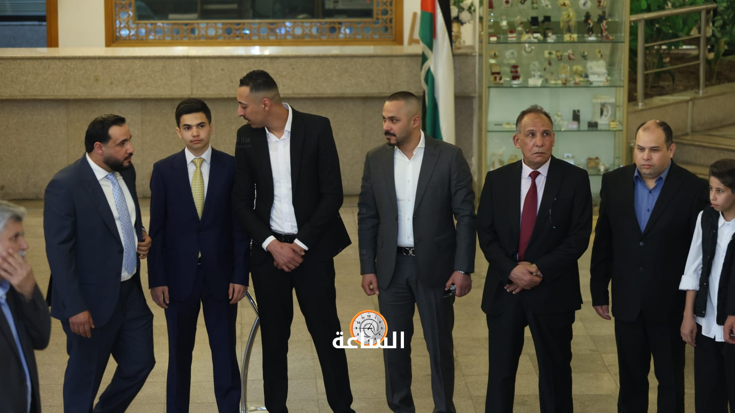 Madar Al-Saa Images 0.8170264200179764