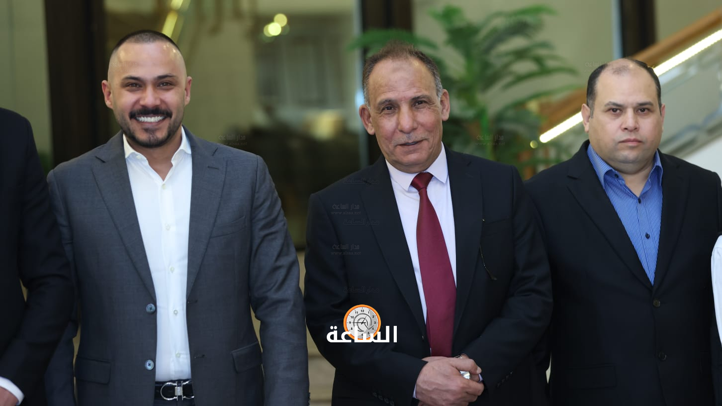 Madar Al-Saa Images 0.7577186697787939