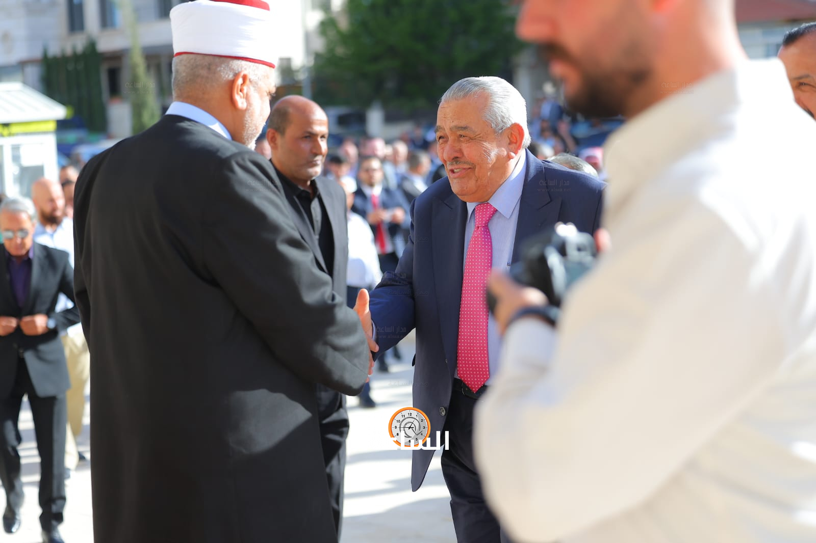 Madar Al-Saa Images 0.16392789762127258