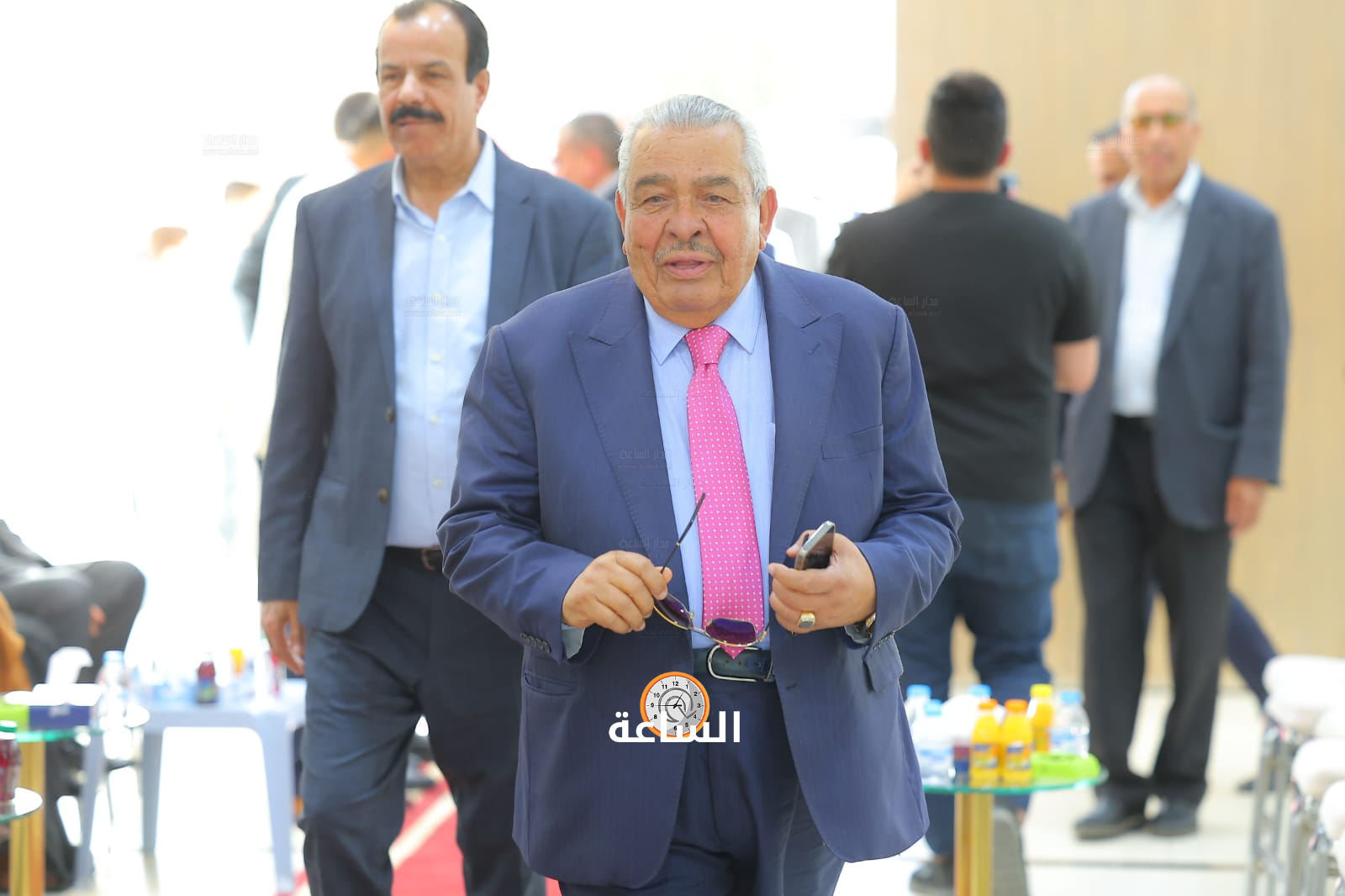 Madar Al-Saa Images 0.09332447306514624