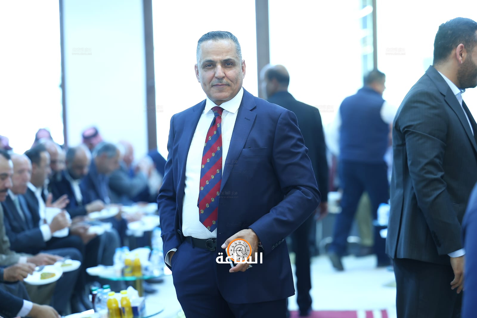 Madar Al-Saa Images 0.7221869192790503