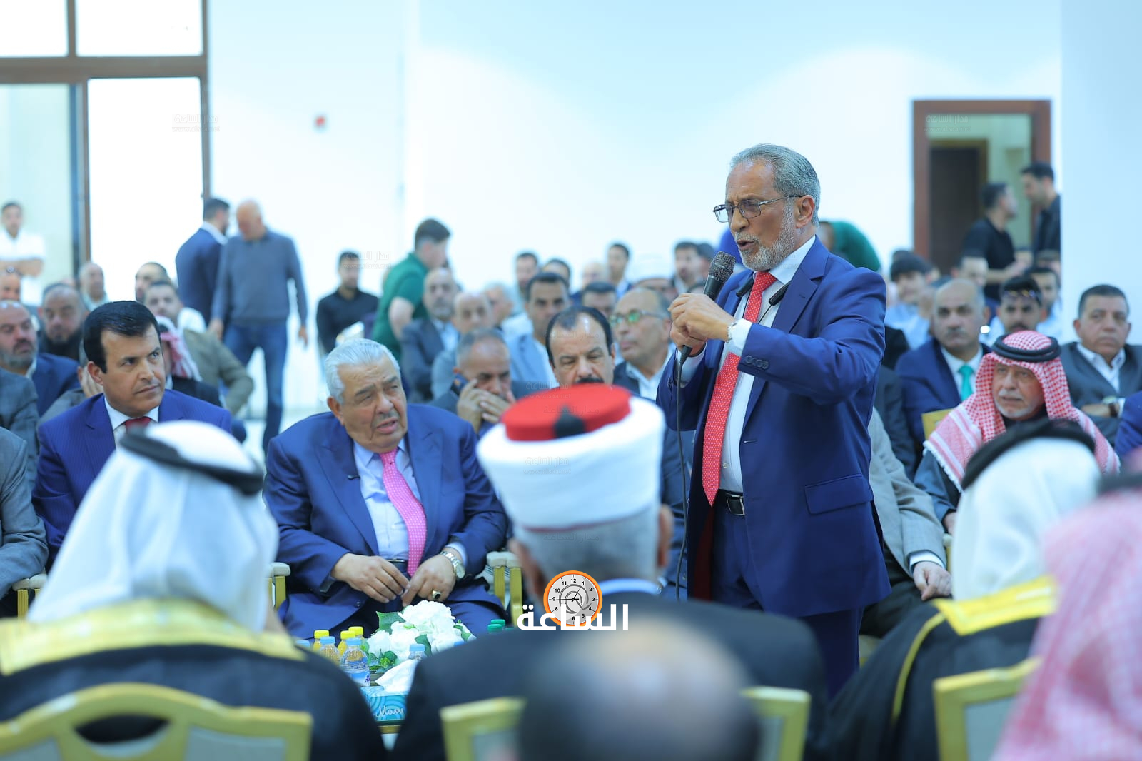 Madar Al-Saa Images 0.7151514024553688