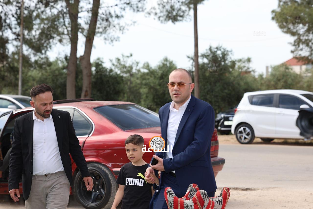 Madar Al-Saa Images 0.43343744066056733