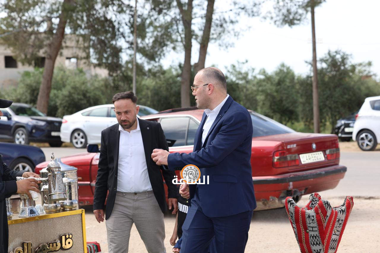 Madar Al-Saa Images 0.7951106465559441