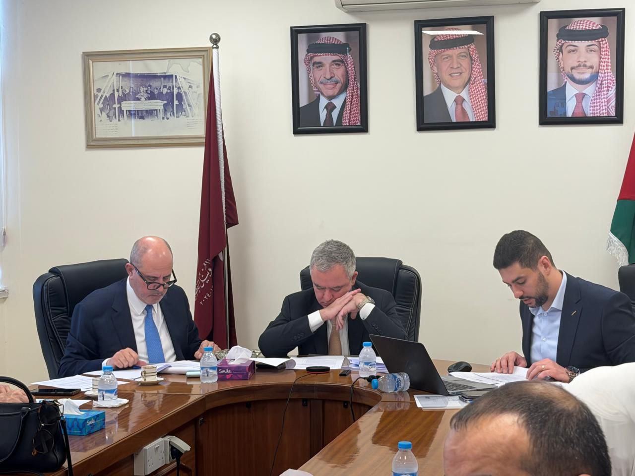 Madar Al-Saa Images 0.5060220469564986