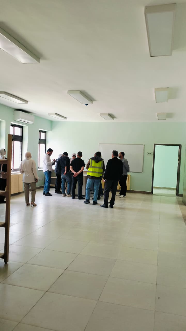 Madar Al-Saa Images 0.6680176620336913