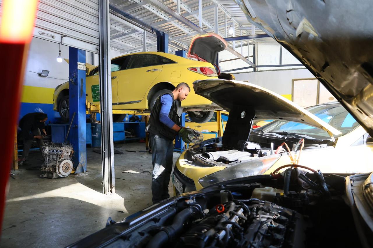 Madar Al-Saa Images 0.35087946037731366