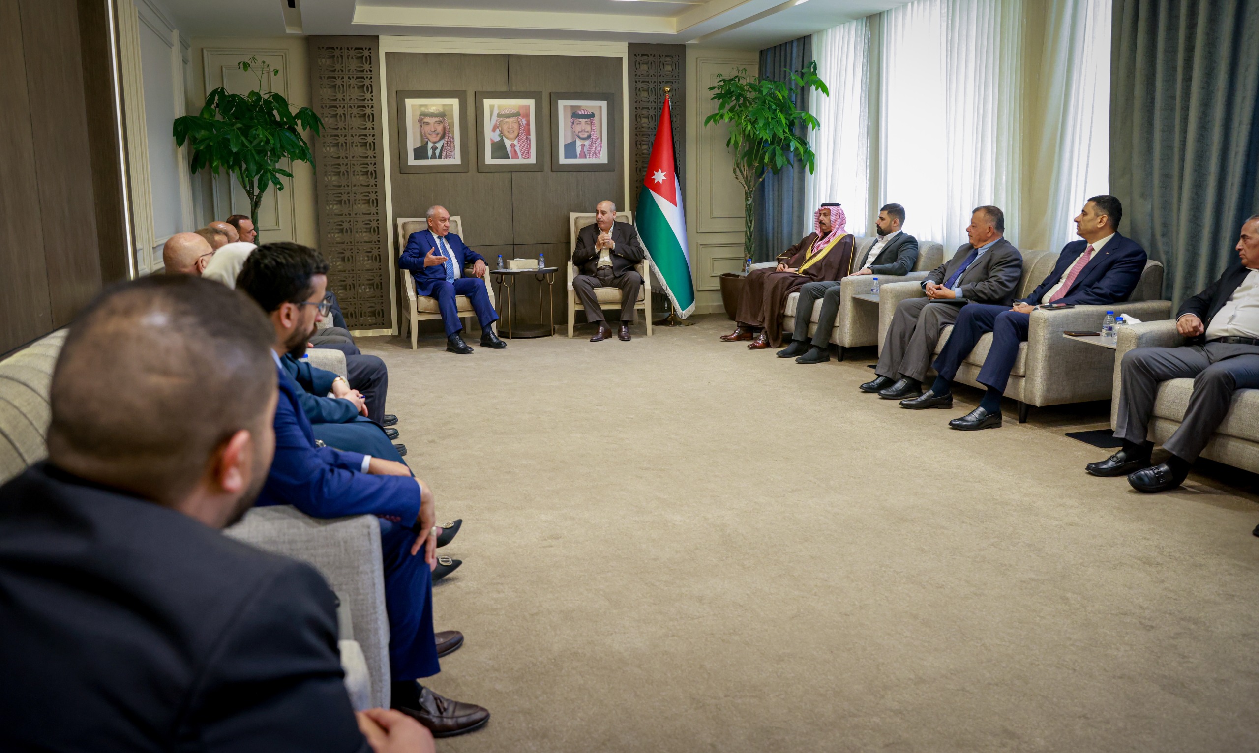 Madar Al-Saa Images 0.6157614246380683