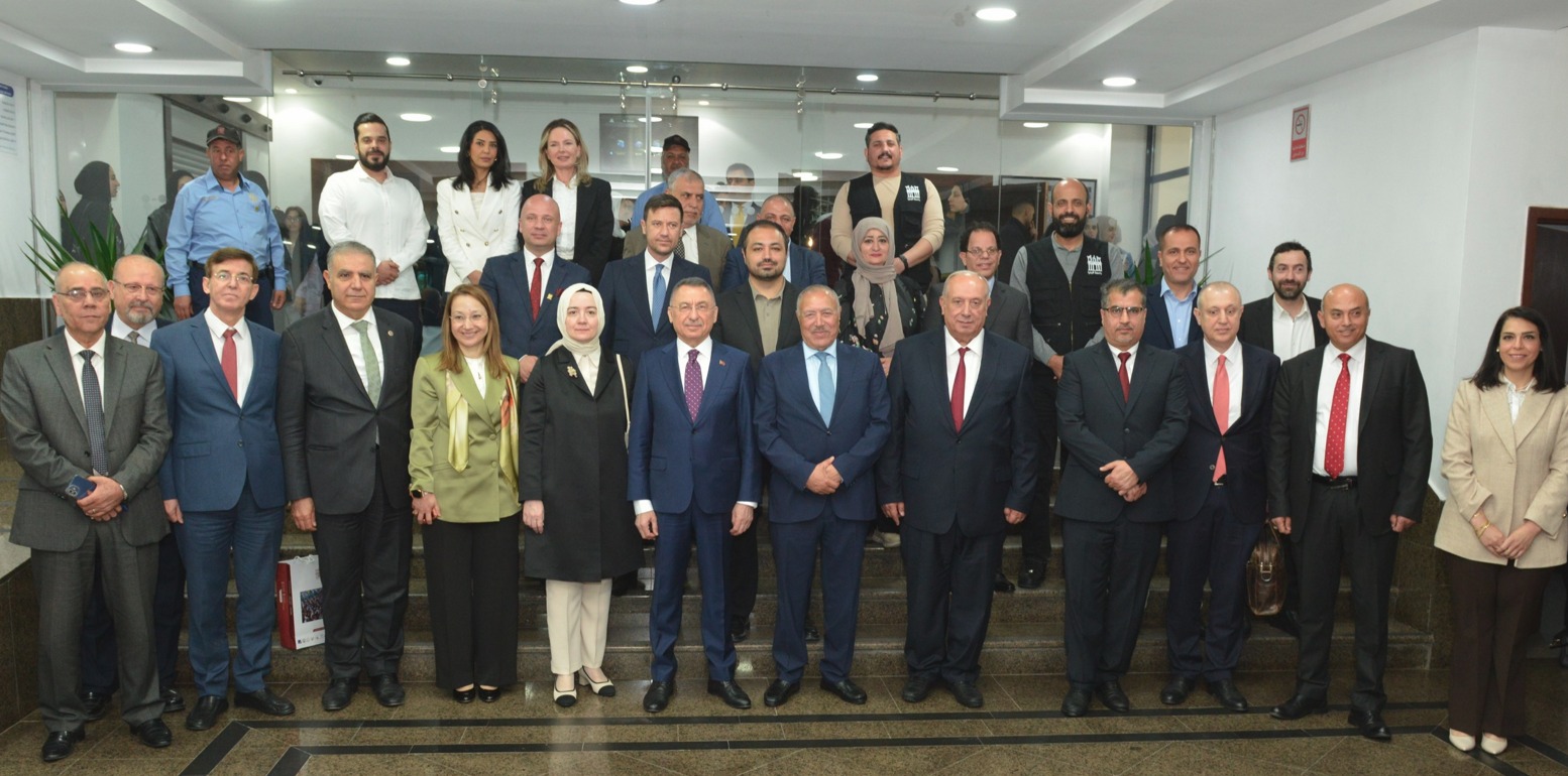 Madar Al-Saa Images 0.6360630517309569