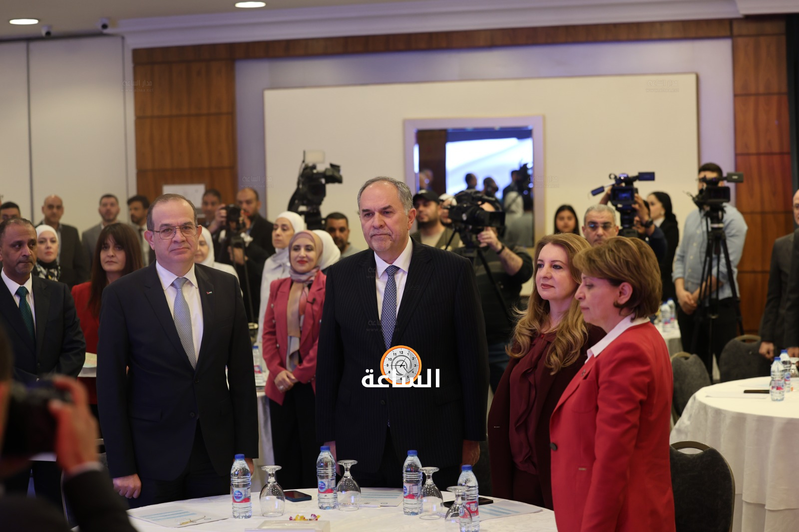 Madar Al-Saa Images 0.5794452285984132