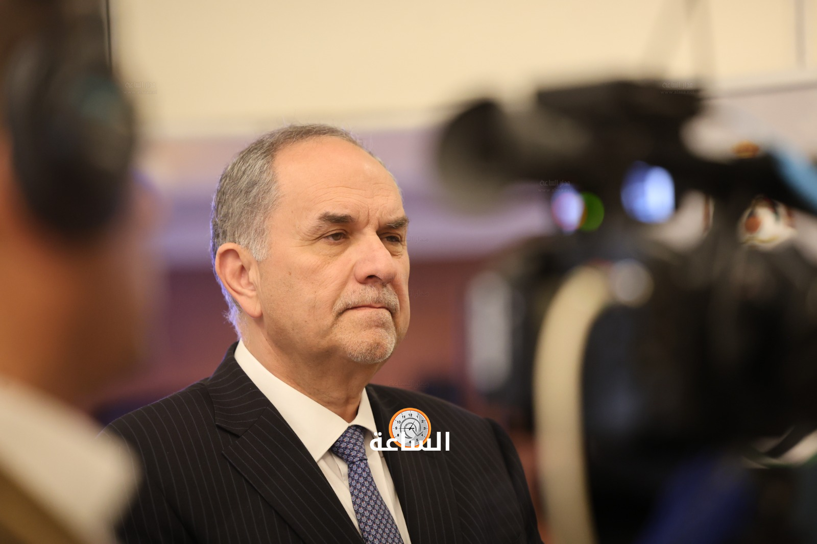 Madar Al-Saa Images 0.11837191901372668