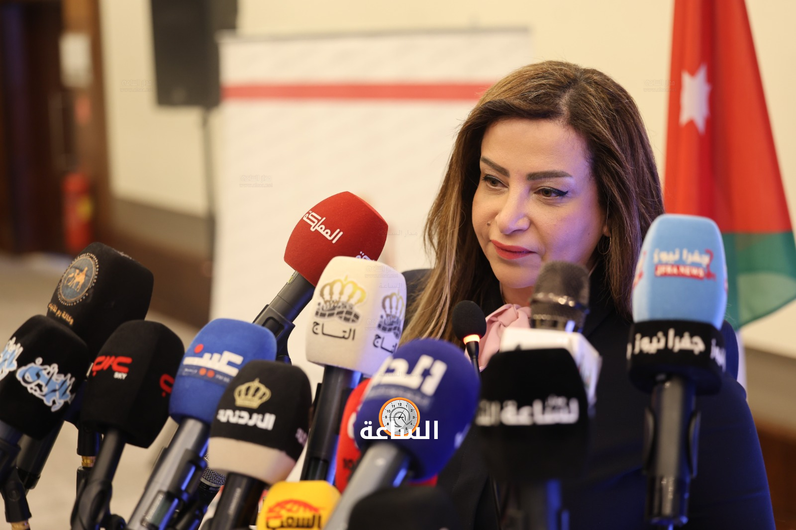 Madar Al-Saa Images 0.09790981190280845