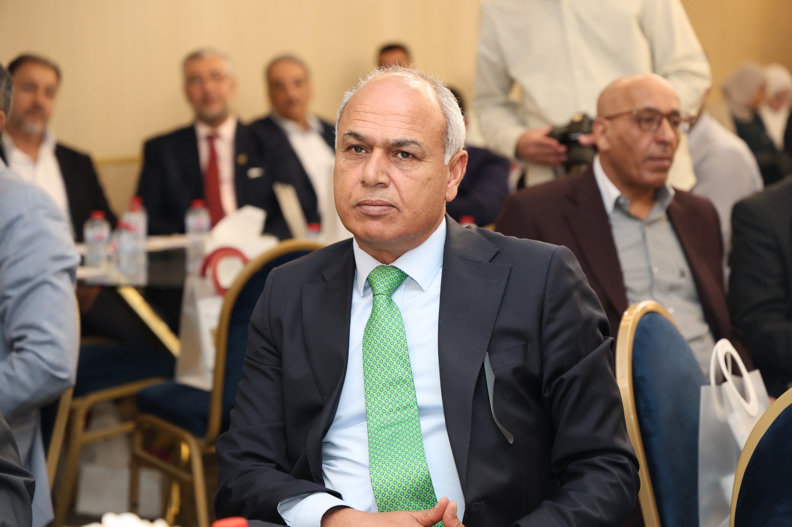 Madar Al-Saa Images 0.6141980554591616