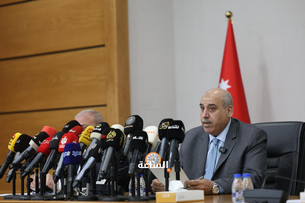 Madar Al-Saa Images 0.33402575644286714