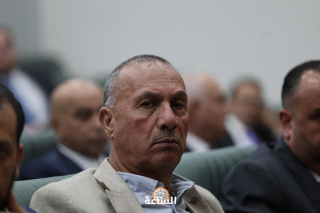 Madar Al-Saa Images 0.8411791571125656