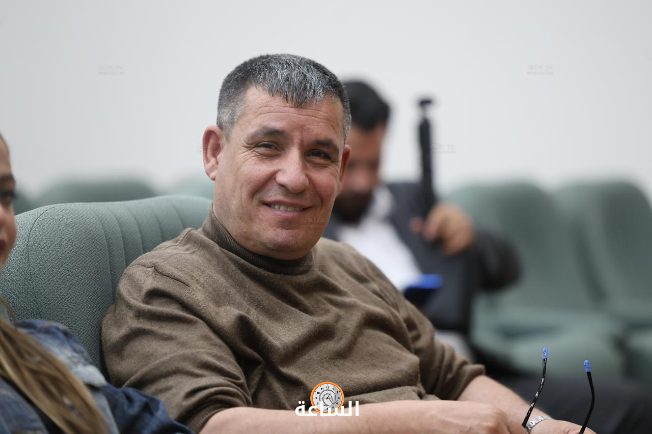 Madar Al-Saa Images 0.3033092640043835