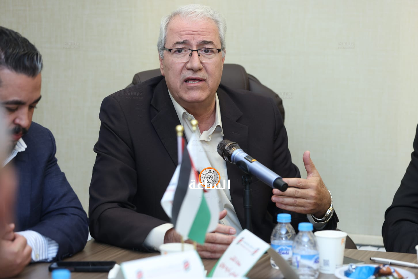 Madar Al-Saa Images 0.6131567717141023