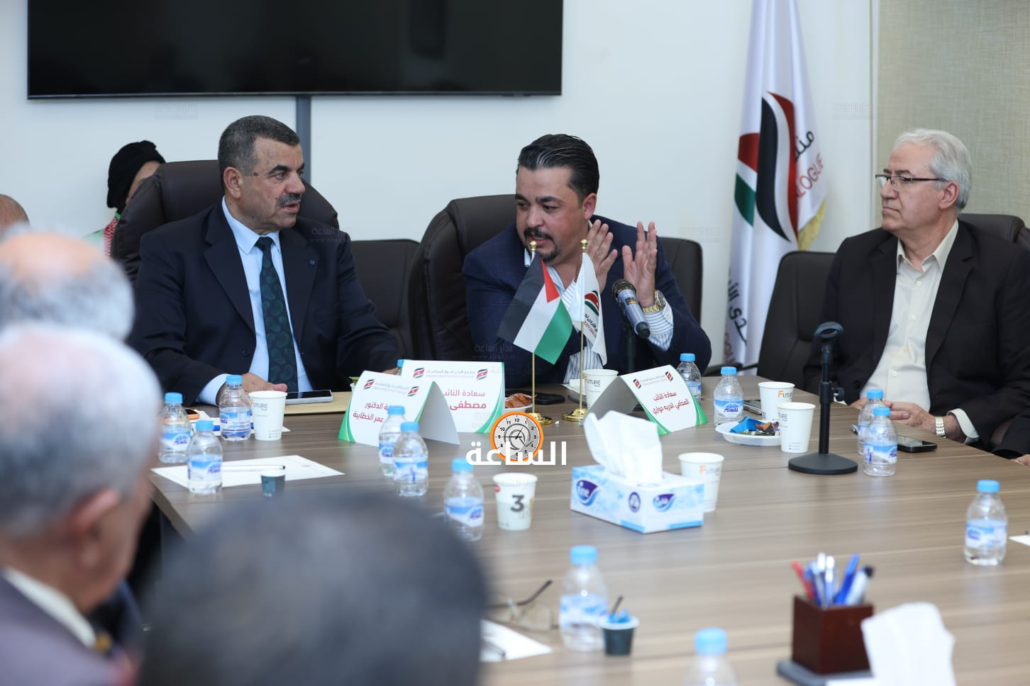 Madar Al-Saa Images 0.35762482488454506