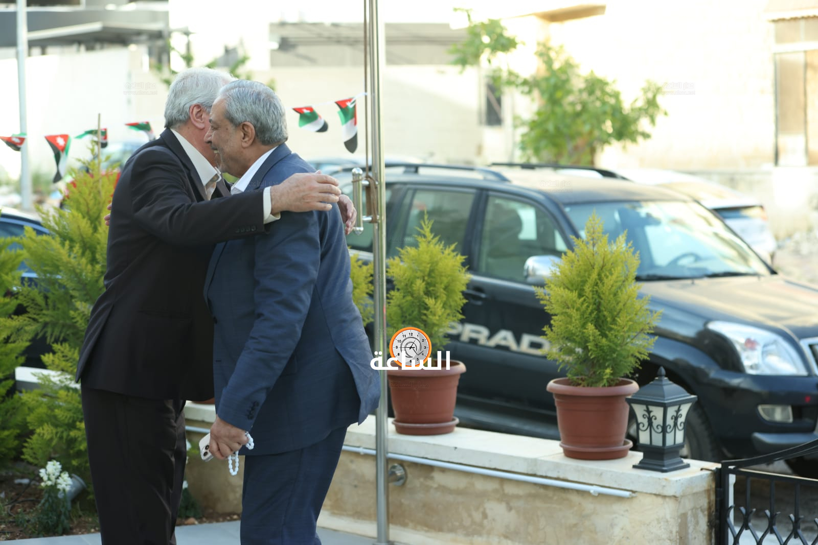 Madar Al-Saa Images 0.4435945195999613