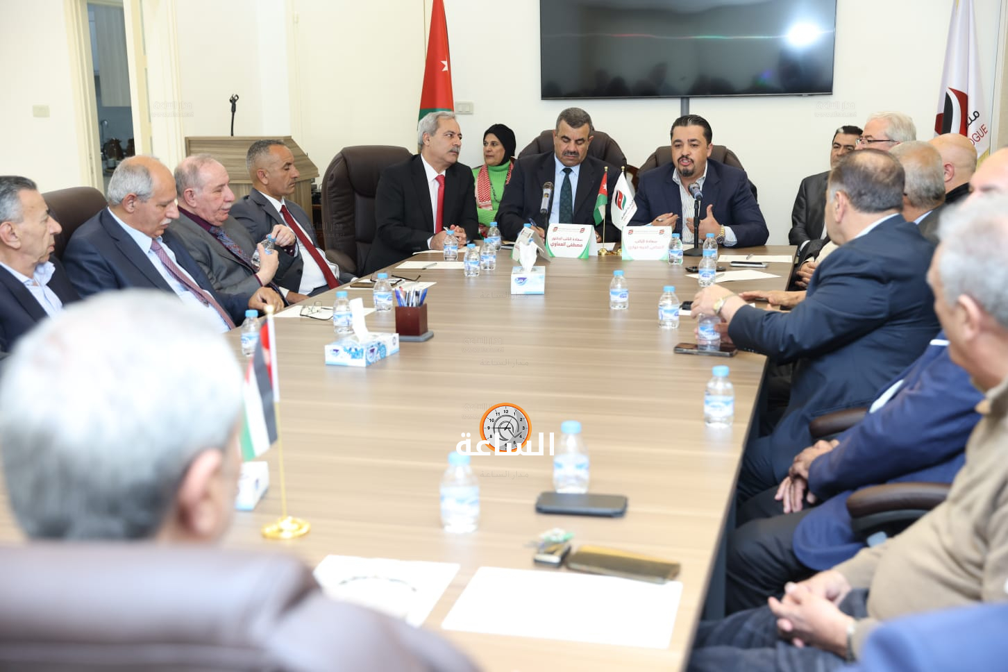 Madar Al-Saa Images 0.4945125214602262