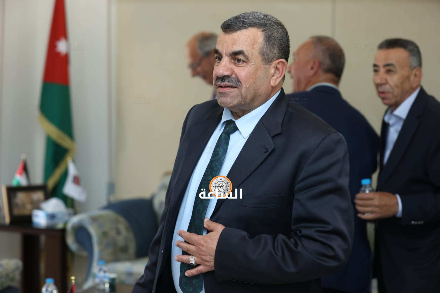 Madar Al-Saa Images 0.6703942574310849