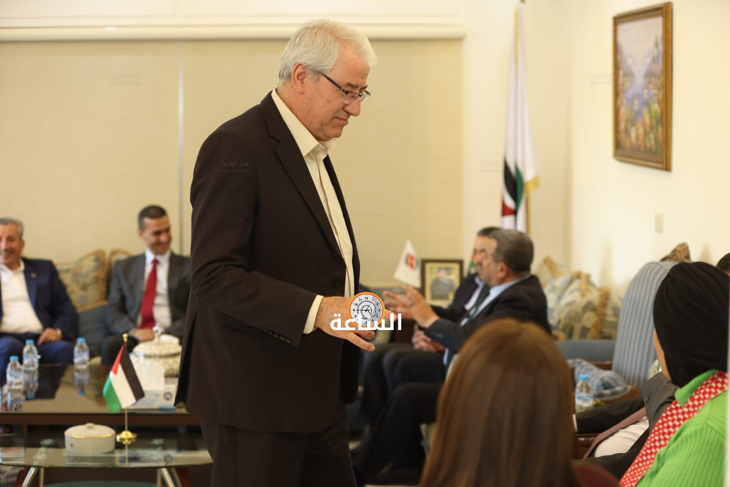 Madar Al-Saa Images 0.3971817838041306