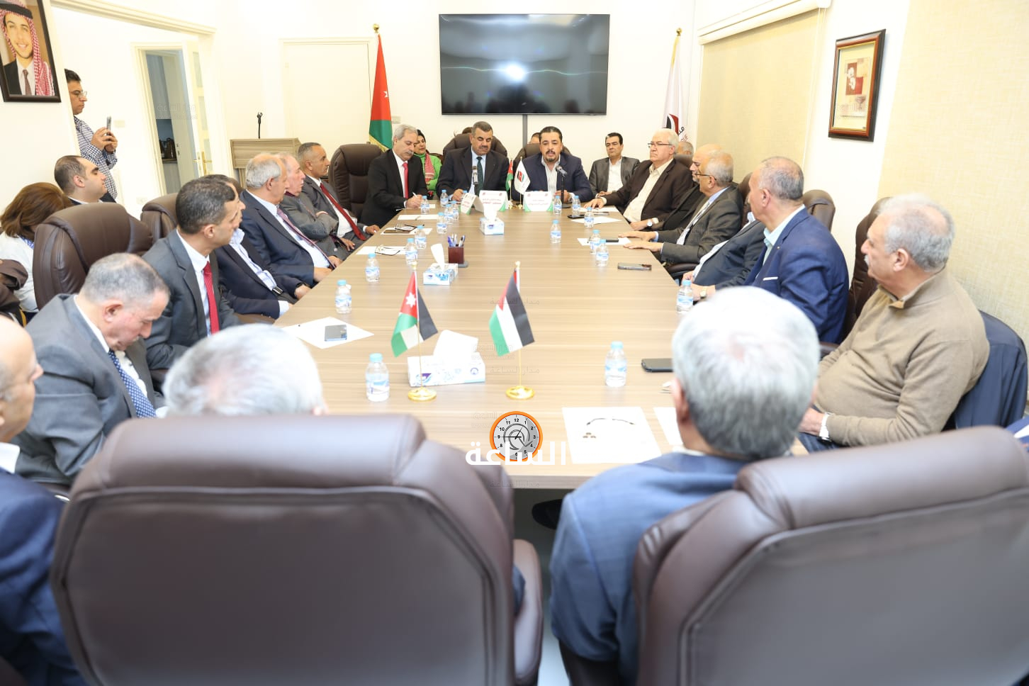 Madar Al-Saa Images 0.9573463987398797