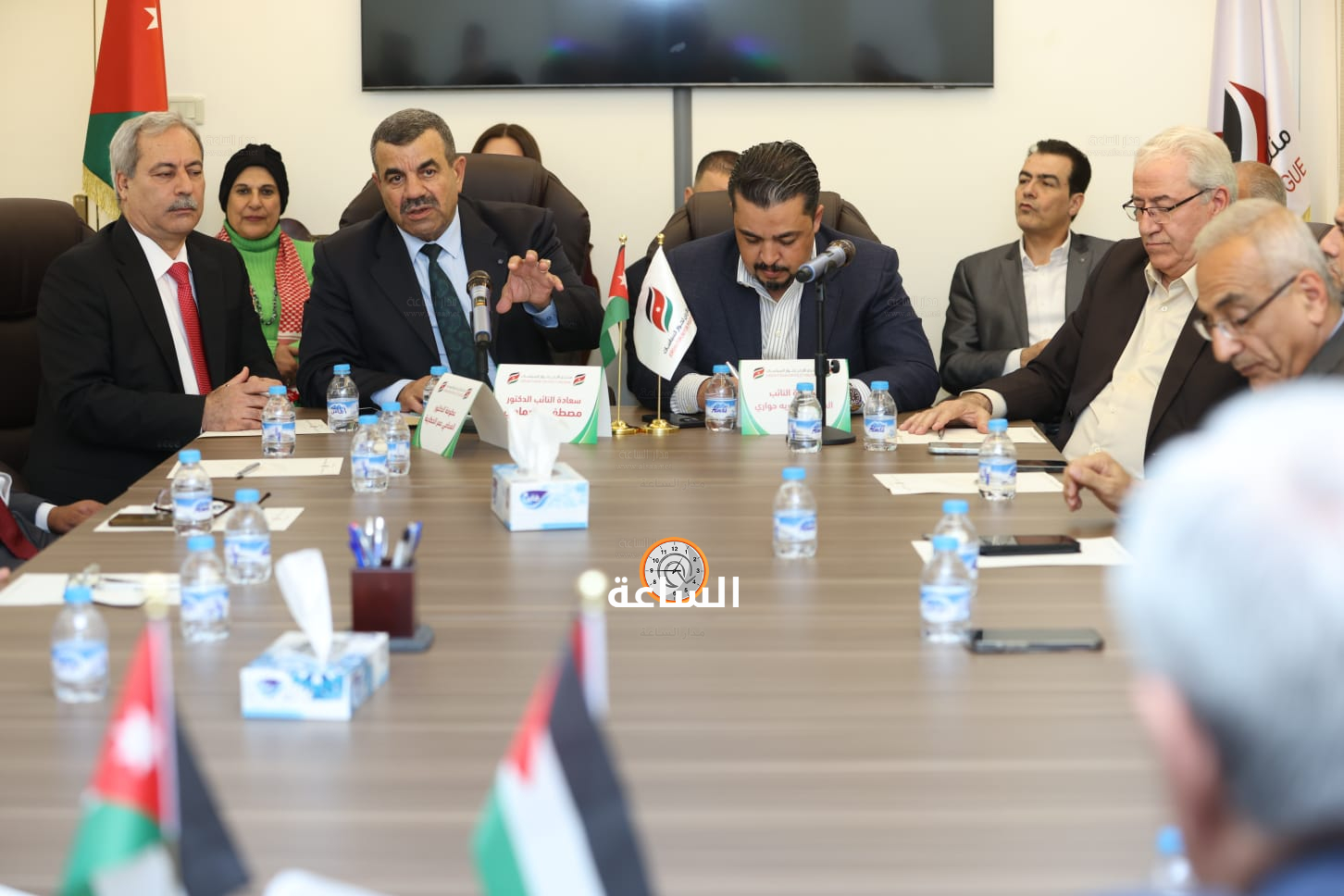 Madar Al-Saa Images 0.5032986037957081