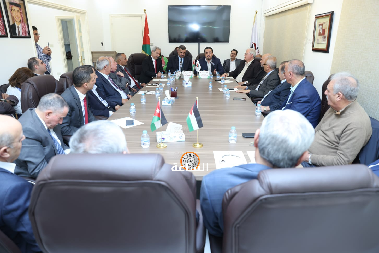 Madar Al-Saa Images 0.5470526182437345