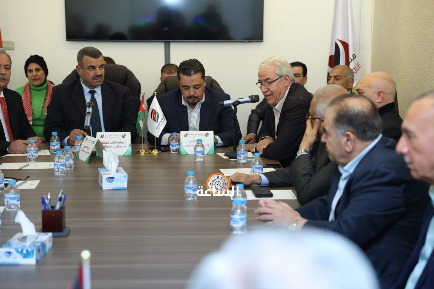 Madar Al-Saa Images 0.8091886653959537